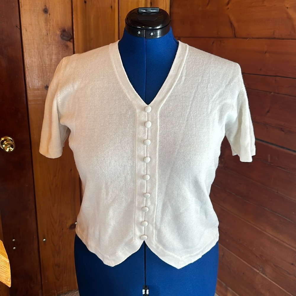 Sag Harbor Vintage Cream Short Sleeve Sweater Size S